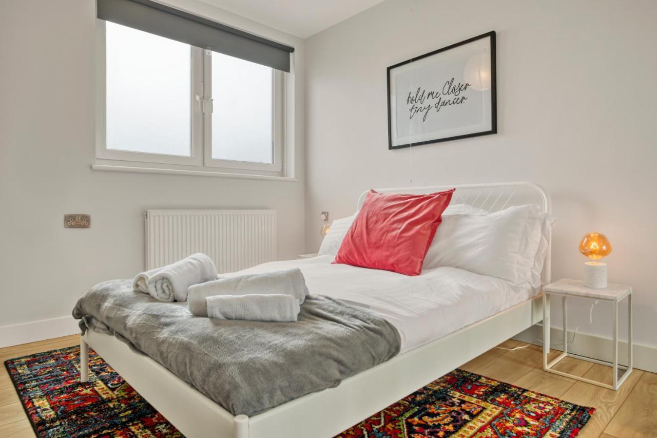 Homely 1Bed Apartment Vauxhall ロンドン エクステリア 写真